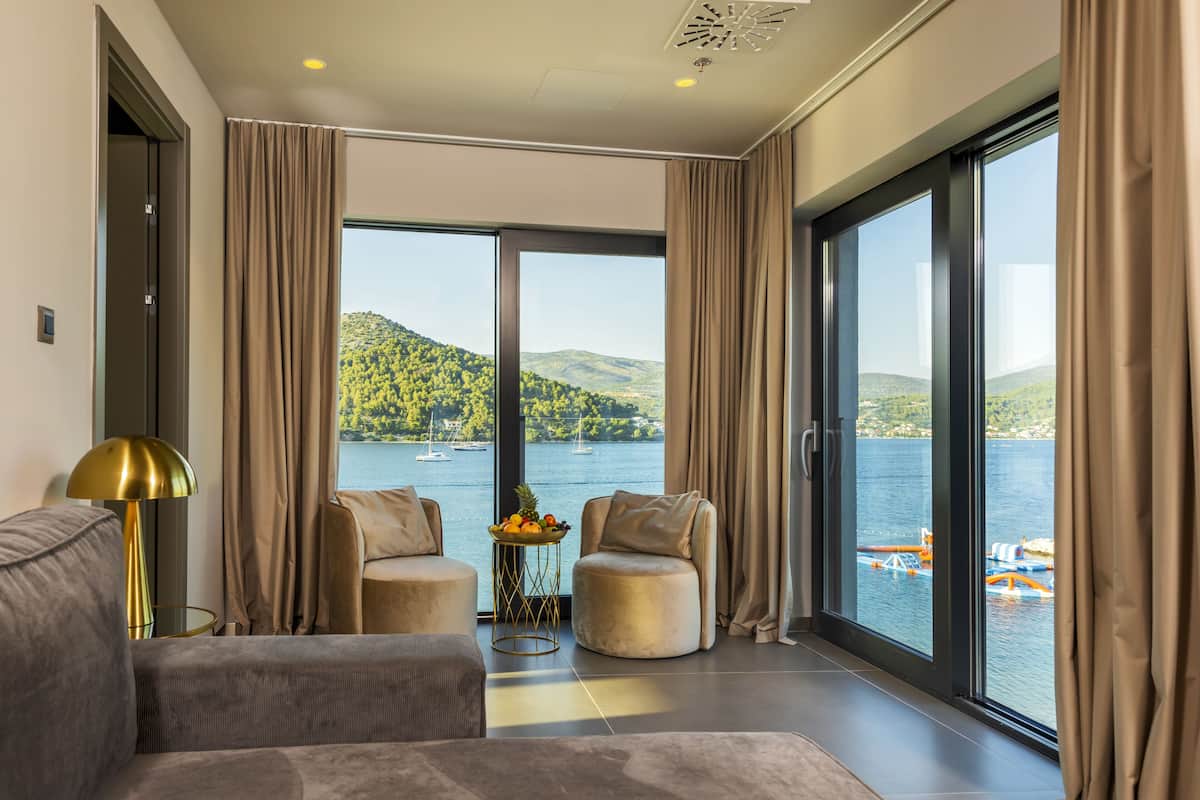 Suite ejecutiva, 2 habitaciones, balcón, vista al mar | Vista desde la habitación
