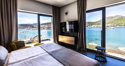 Marinus Beach Hotel