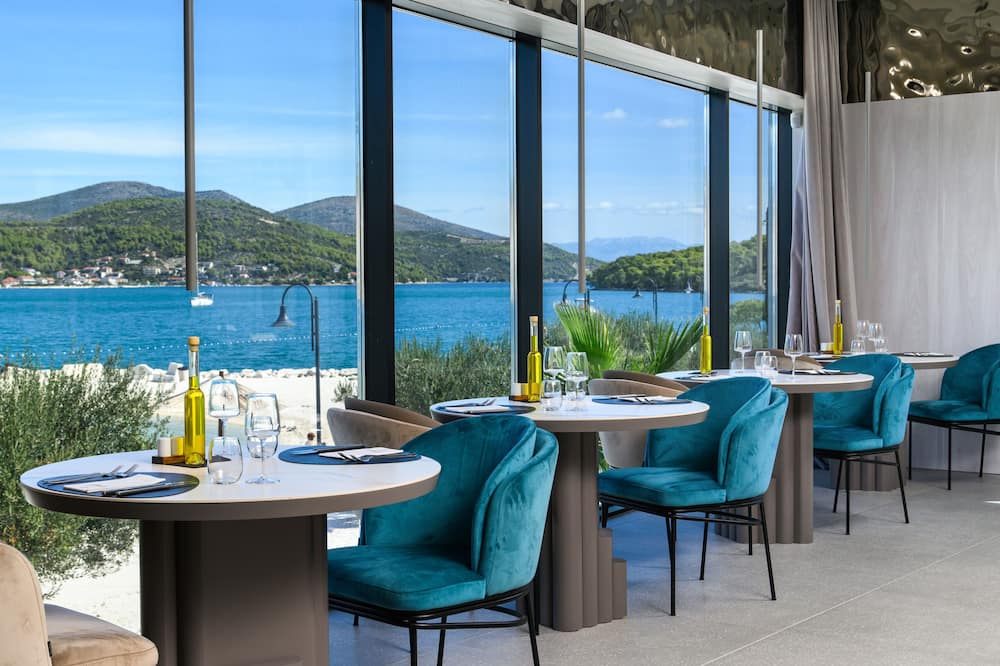 Marinus Beach Hotel