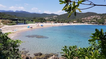 Beach nearby, sun loungers