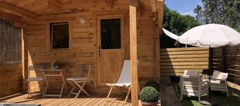 Charming chalet in the Luberon region Perfect comfort for two people