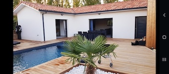 Vacation villa 12 minutes from the beach