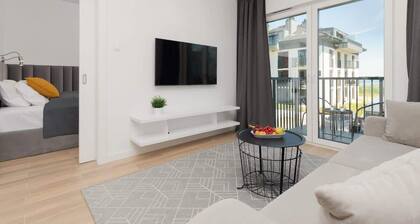 Wybrzeże Kościuszkowskie 6C Dziwnów | Elegant Apartment with Bay View