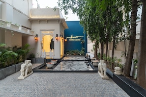 Façana frontal de l'allotjament
