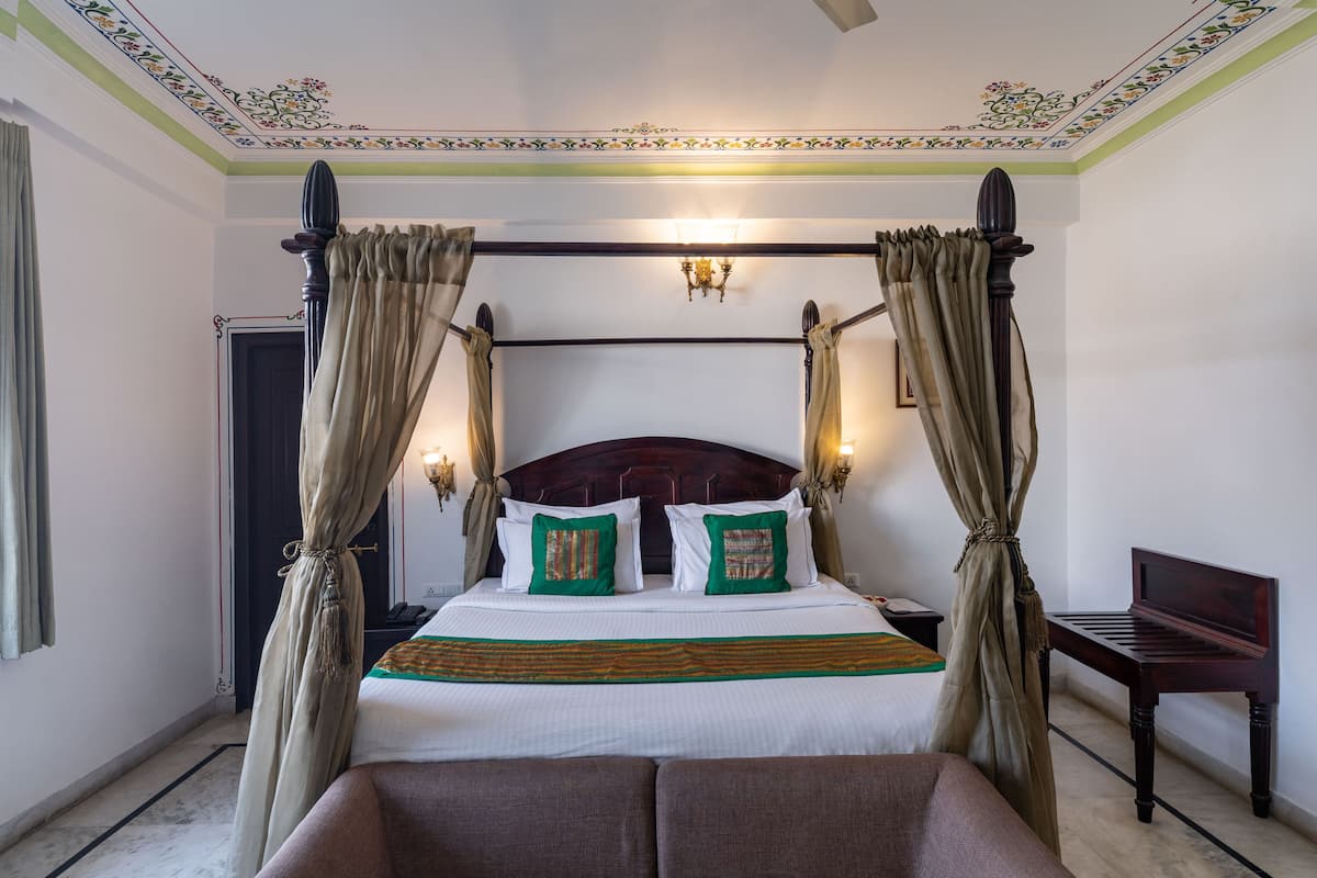 Luxury Room