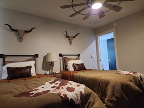 3 Schlafzimmer, Bügeleisen/Bügelbrett, Reisekinderbett, kostenloses WLAN