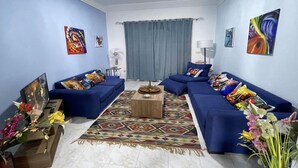 Living area - Remarkable 2-bed Cottage (Al-Hammam)