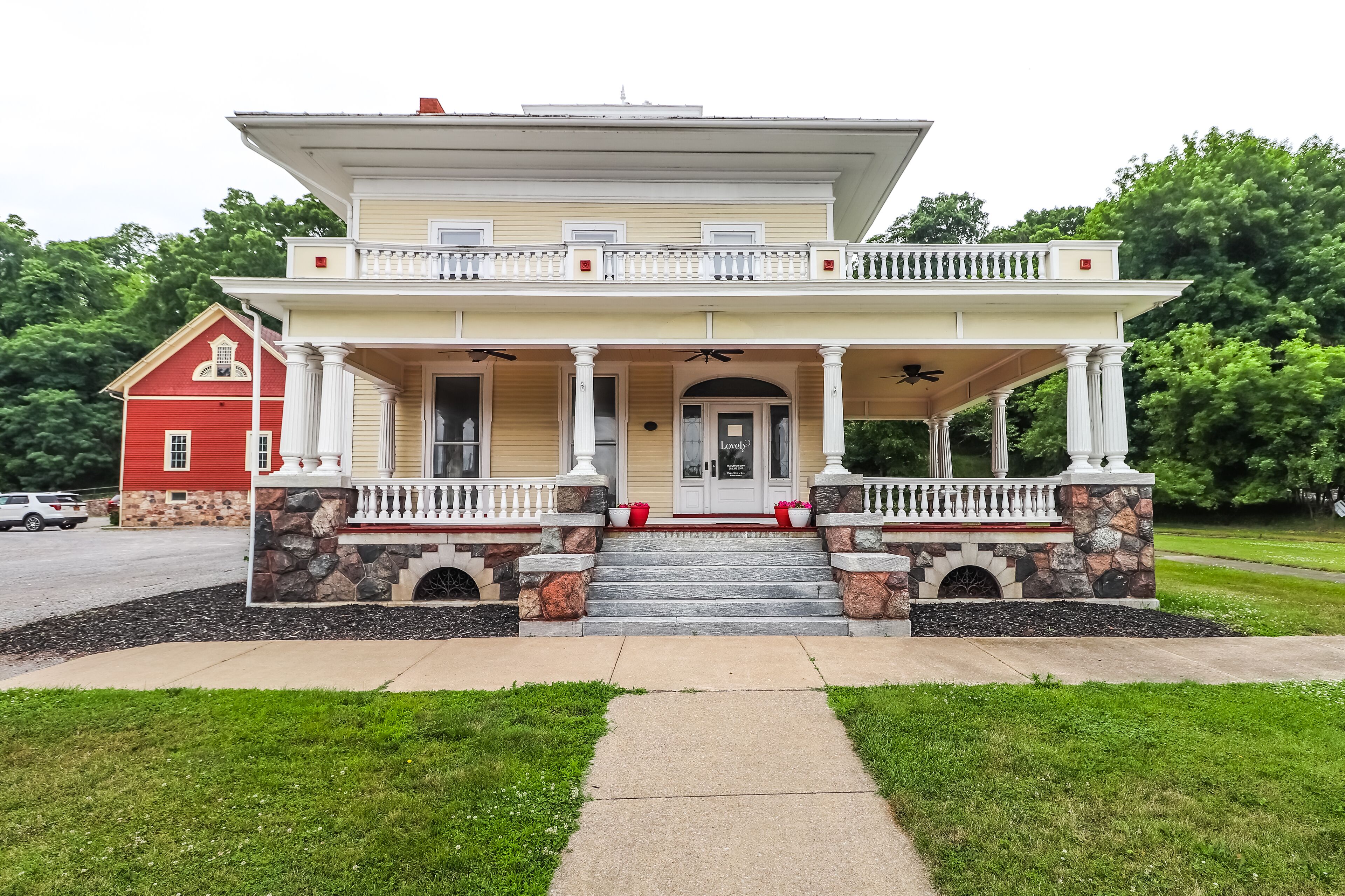 Apartment in Victor