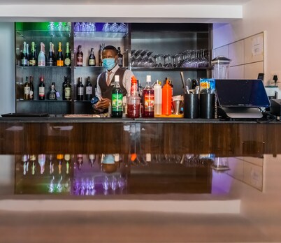 Isglo Hotels Ikoyi