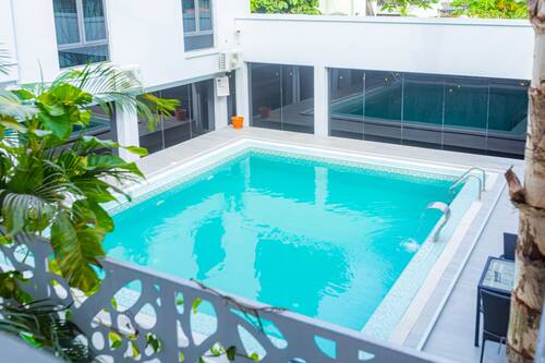 Executive Suite | Soundproofing, iron/ironing board, free WiFi