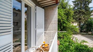 Apartment (Two Bedroom Apartment with Balcony) | Balcony