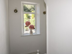 Cottage | 2 bedrooms, individually decorated, individually furnished, free WiFi