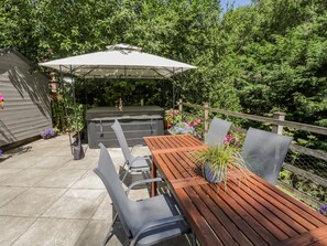 Cottage | Balcony