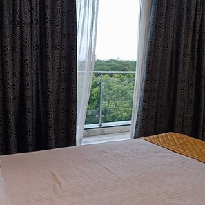 4 chambres, bureau, fer et planche Ă repasser, Wi-Fi gratuit