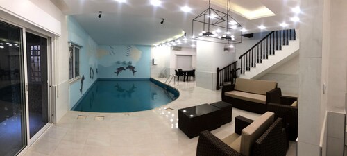 Simi villa In Abdoon Amman With Inside pool