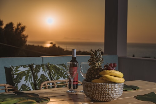 Villa VerdeBlu Rethymno near the beach