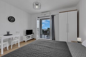 1 makuuhuone, vauvan matkasänky, ilmainen Wi-Fi, vuodevaatteet