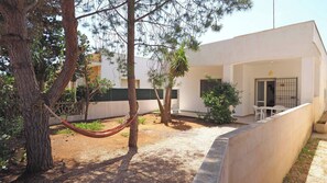 Terrace/patio - Villa Akire 8 posti, 3 camere, 100 mt dal mare (Torre Suda)