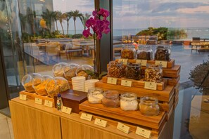 Bao gồm bữa sáng buffet hàng ngày