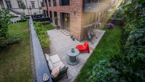 Front of property - EXCLUSIVE Aparthotel KRK Lubicz C4 with Garden (Kraków)