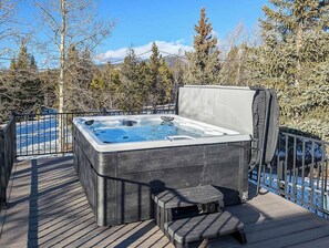 Bañera de hidromasaje exterior