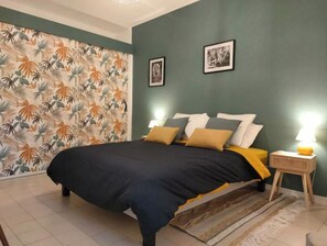 1 bedroom, free WiFi, bed sheets