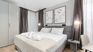 4 Schlafzimmer, BĂŒgeleisen/BĂŒgelbrett, WLAN, BettwĂ€sche