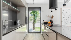 Fridge, microwave, oven, dishwasher