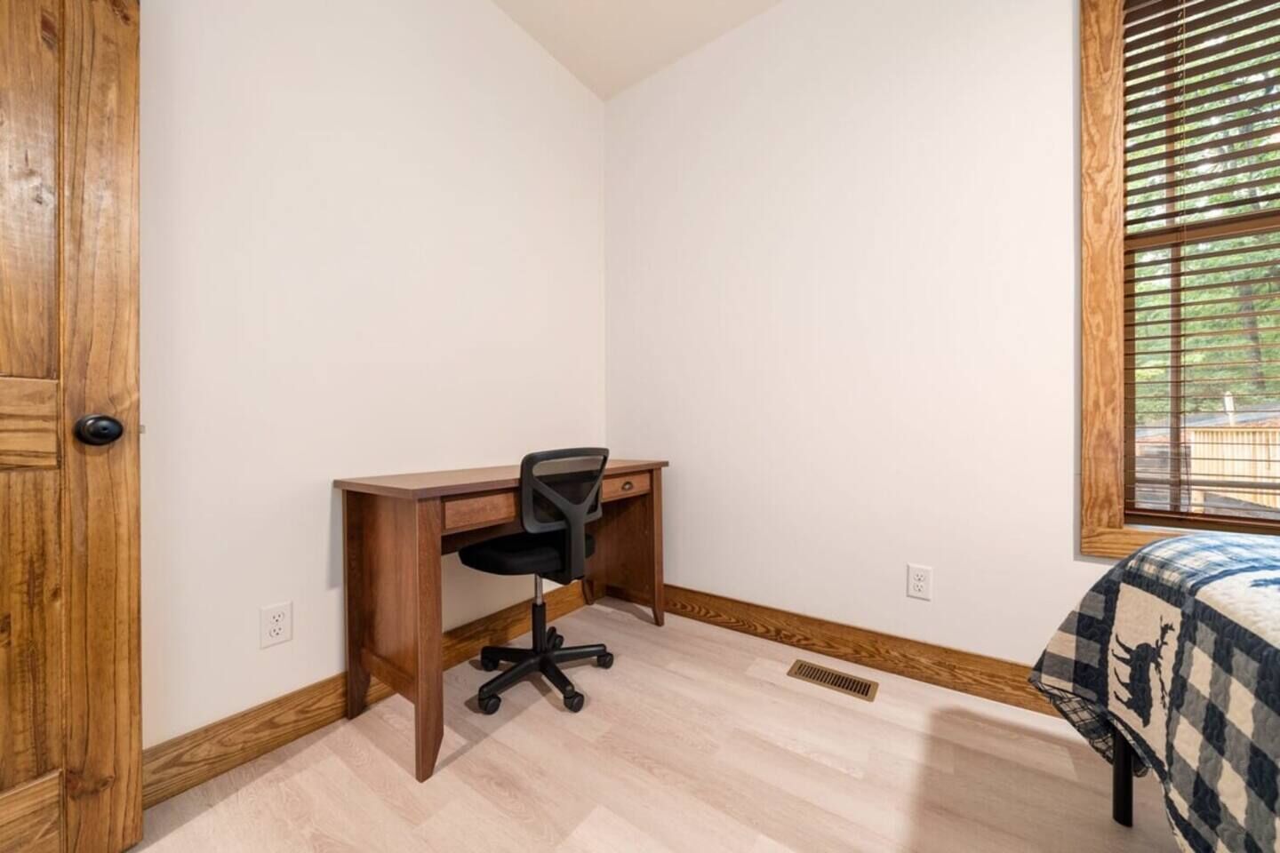 Work space in bedroom 3