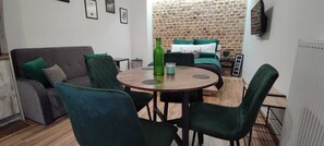 Living area - Prosta Butelkowa (Torun)