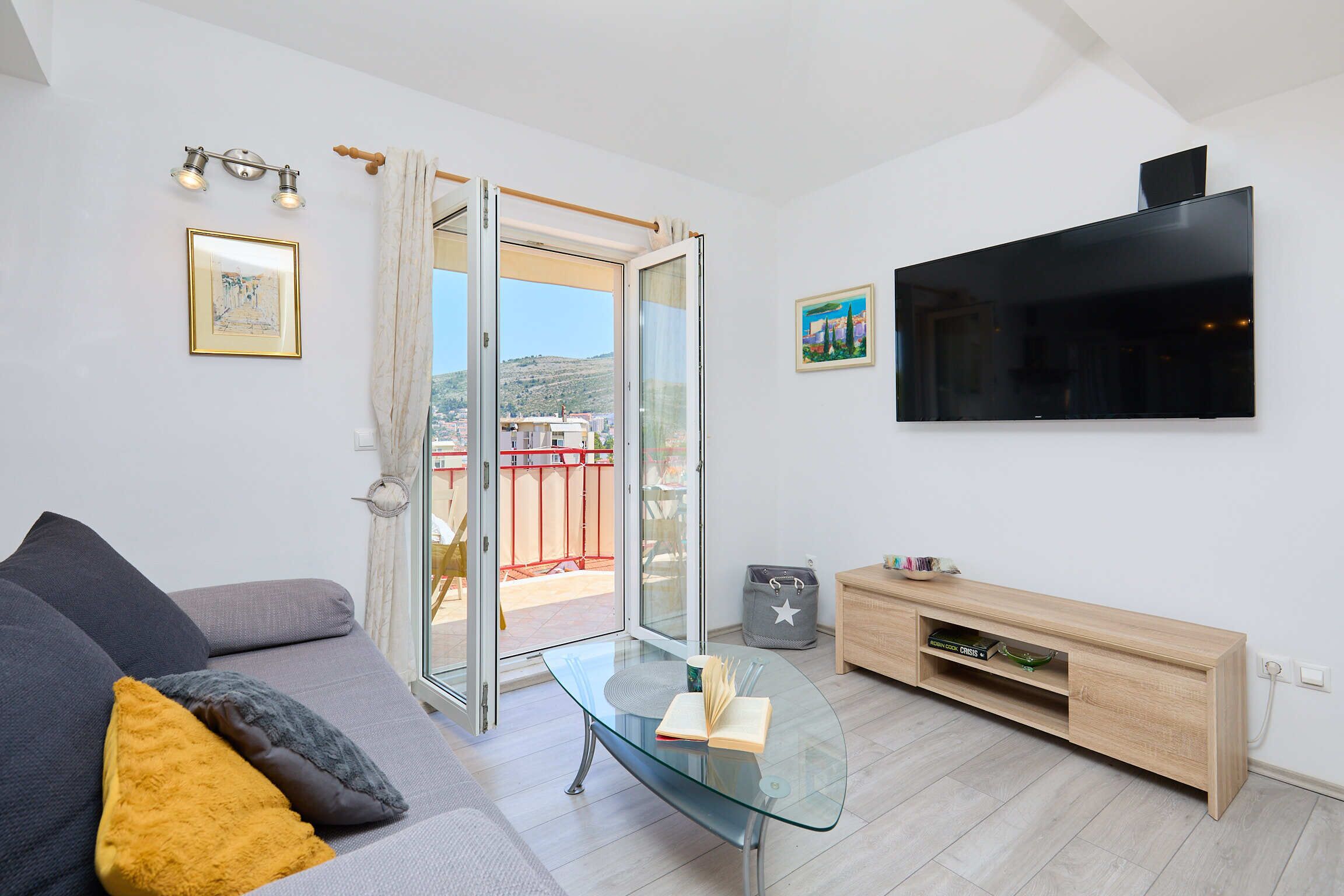 3 habitaciones, cuna de viaje, wifi gratis y ropa de cama 