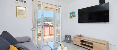 3 habitaciones, cuna de viaje, wifi gratis y ropa de cama