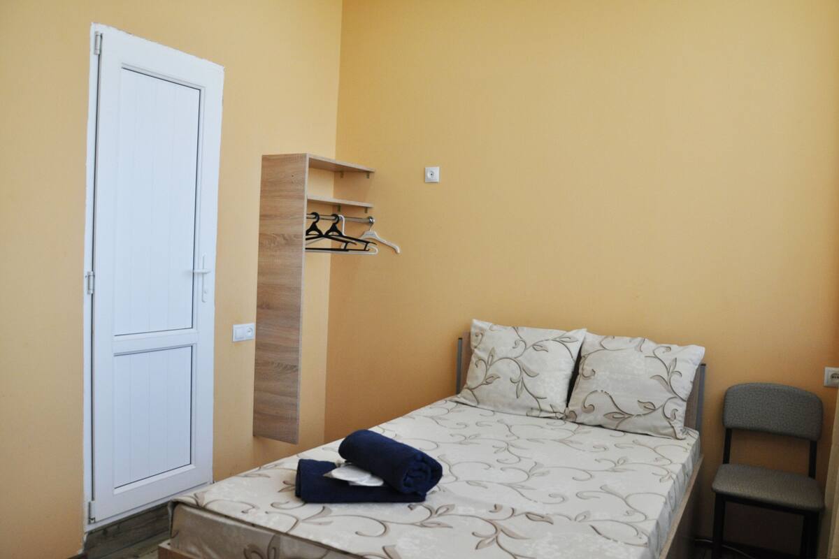 Superior Tek Büyük Yataklı Oda | Ücretsiz kablosuz İnternet, çarşaf takımı