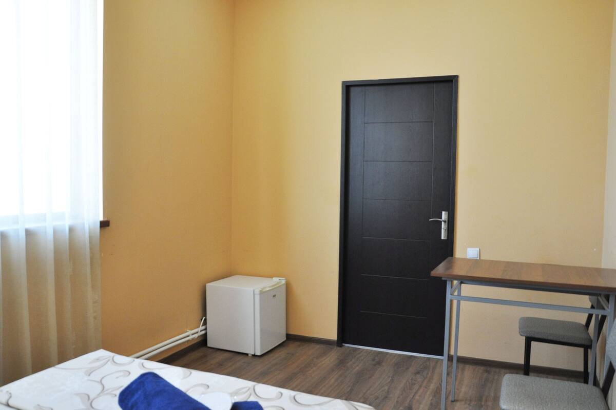 Superior Tek Büyük Yataklı Oda | Ücretsiz kablosuz İnternet, çarşaf takımı