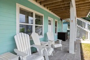 Terrace/patio - Updated FULL Duplex - Perfect Large Fam Vacay Spot (Atlantic Beach)