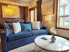 Televisión, chimenea, Netflix y servicios de streaming 