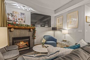 TV, fireplace, Netflix, streaming services