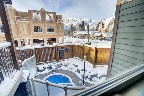 ⭐⭐⭐⭐⭐The Elliot by Samsara |2BR&2.5BATHROOM