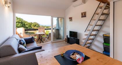 Ambroggio - Grand studio avec mezzanine - Vue Mer