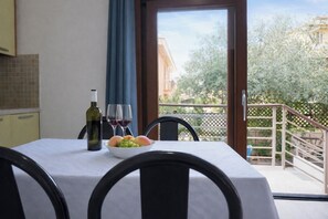 Dining - Libeccio | Relax Terrace 30m from the beach (Isola Rossa)