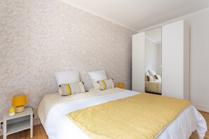 1 bedroom, iron/ironing board, free WiFi, bed sheets - Le Ptit B - 1chb, à 50m de la plage (Saint-Malo)