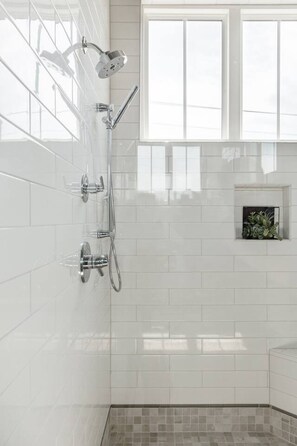 Badewanne, Haartrockner