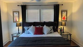 2 bedrooms, desk, iron/ironing board, free WiFi