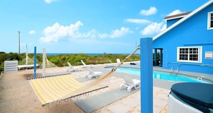 Luxury 4 Bdr Ocean View Home w/ Pool + Hot Tub