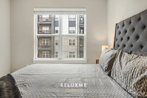 2 Schlafzimmer, Schreibtisch, Bügeleisen/Bügelbrett, kostenloses WLAN