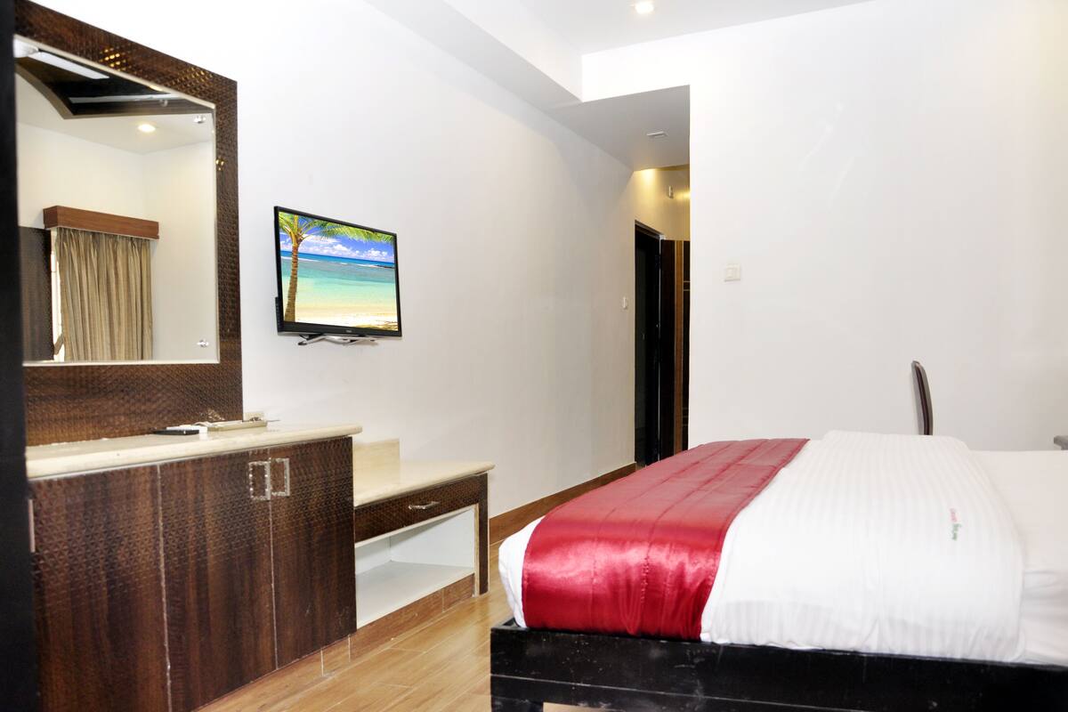 Studio Suite Grand | Seprai katun Mesir, seprai premium, busa memori, dan meja kerja
