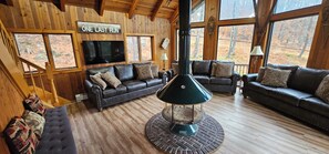 Smart TV, fireplace, video games, foosball - Ski In/Out Luxury 8BR Okemo Chalet on Sachem Trail Sleeps 22 Adults (ludlow)