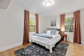 3 Schlafzimmer, Bügeleisen/Bügelbrett, Reisekinderbett, kostenloses WLAN