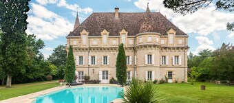 Chateau Quercy - Seven Bedroom Castle, Sleeps 15