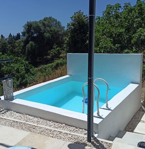 Εξωτερική πισίνα